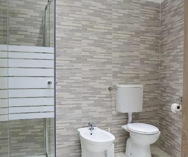 Annunziata Dream نابولي